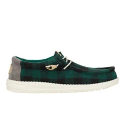 Wally Buffalo Plaid - Hunter Green -Heydude 40657 3WF WALLYBUFFALOPLAID HUNTERGREEN RIGHT SIDE conversion1