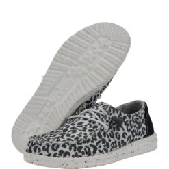 Wendy Leopard - Black/Grey -Heydude 40735 097 WENDY LEO JACQUARD BLACK GREY LEFT PAIR BOTTOM conversion1