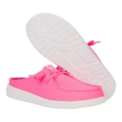 Wendy Slip Classic - Neon Pink 11 Wendy Slip Classic - Neon Pink -Heydude 41269 676 WENDYSLIPCLASSIC NEONPINK PAIR BOTTOM