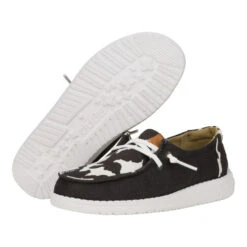 Wendy Youth Animal - Black/Cow 8 Wendy Youth Animal - Black/Cow -Heydude 41797 0HO WENDY Y ANIMAL BLACK COW LEFT PAIR BOTTOM conversion1