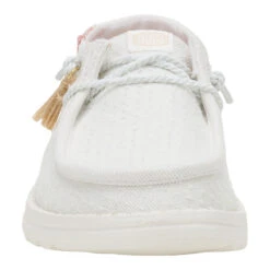 Wendy Perf Canvas - White 11 Wendy Perf Canvas - White -Heydude 43111 0LA WENDYPERFCANVAS WHITE FRONT conversion1