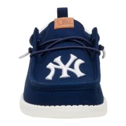 MLB Yankees™ Wally Funk - Yankees Navy/White 12 MLB Yankees™ Wally Funk - Yankees Navy/White -Heydude 43608 462 WALLYFUNKMLBYANKEES NAVYWHITE FRONT