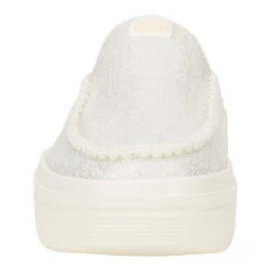 Austin Lift Essentials - Cream -Heydude 43731 13R AUSTINLIFTESSENTIALS CREAM FRONT conversion1