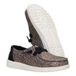 Wendy Sparkle Animal - Leopard 10 Wendy Sparkle Animal - Leopard -Heydude 44256 90L WENDYSPARKLEANIMAL LEOPARD PAIR BOTTOM conversion1