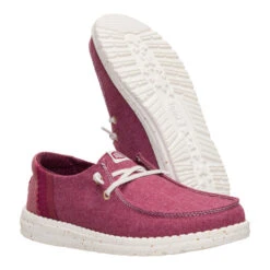 Wendy Break Brushed Linen - Burgundy -Heydude 44709 605 WENDYBREAKBRUSHEDLINEN BURGUNDY PAIR BOTTOM conversion1