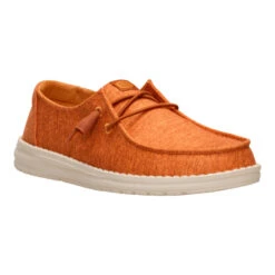 Wendy Fleece Casual - Pumpkin -Heydude 45062 800 WENDYFLEECECASUAL PUMPKIN 3QTR conversion1